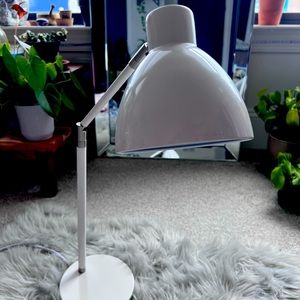 Desk Lamp - white